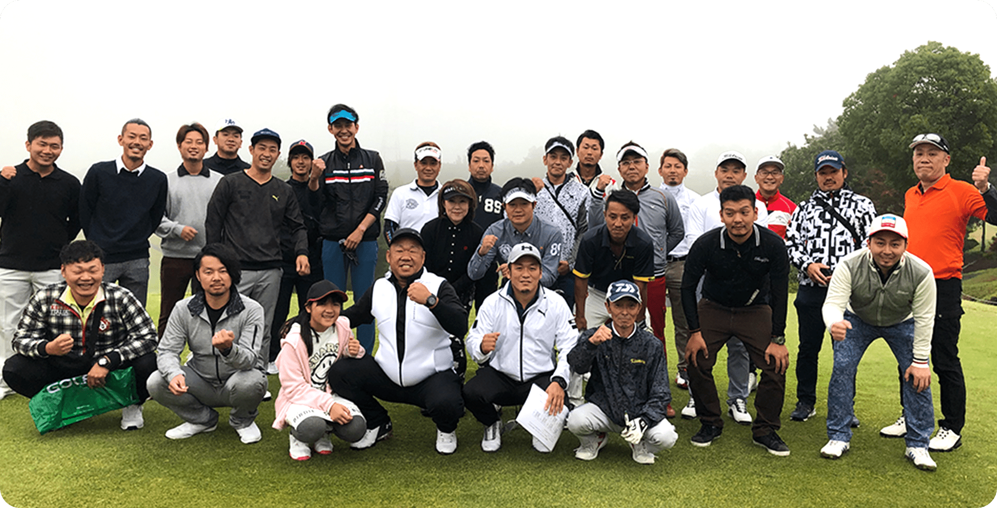 スタッフ集合写真